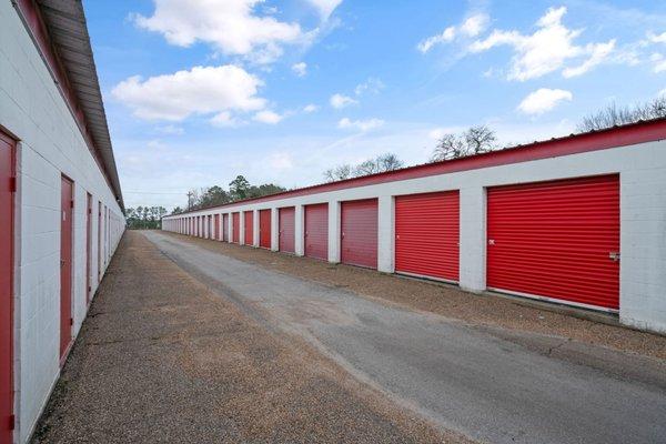 Drive up access to all storage units