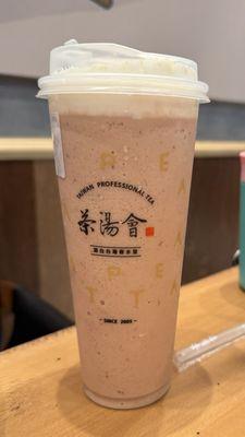 Strawberry milk tea