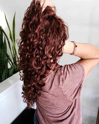 Rich Wine color and perfect curls!