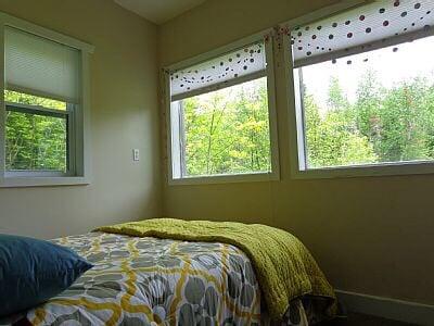 Main floor bedroom with full size bed.