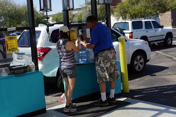 Getting help filling up.