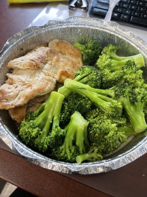 Grilled chicken plater.. no potatoes double broccoli.