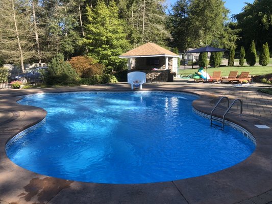 Vinyl liner pool