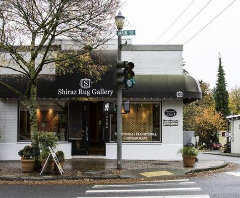 Storefront, Shiraz Bellevue Rug Gallery