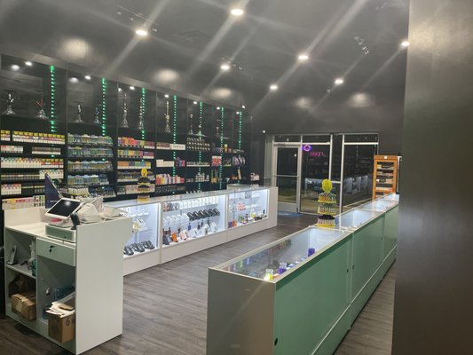 Dream Planet Smoke and Vape Shop