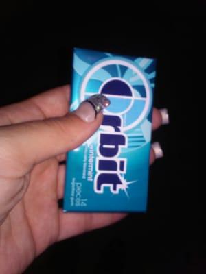 Yay! Free pack of gum... 7-11 app is my new bestie tho