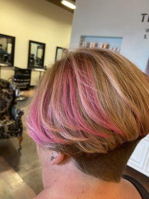 Highlights with fantasy color and hair cut