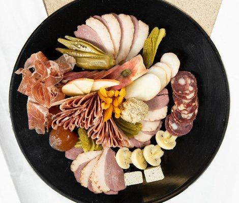 Yard LP (12") Chef selection of 5 charcuterie meats, seasonal fruit, dried fruit, preserves, pickles, lavosh crackers.