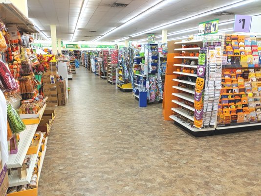 Dollar Tree, Moorestown, NJ interior