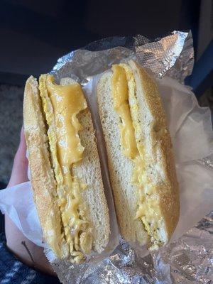 Egg and cheese Roll SP