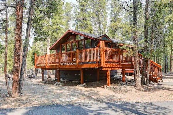 Whispering Pines Cabin - Leadville, CO