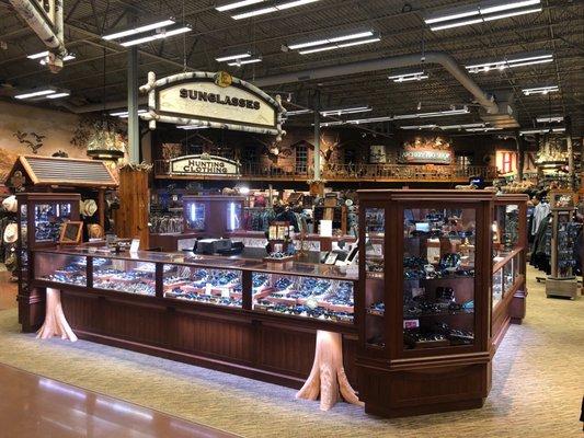 Sunglass Hut "Shop-in-Shop" location at Bass Pro Shops!