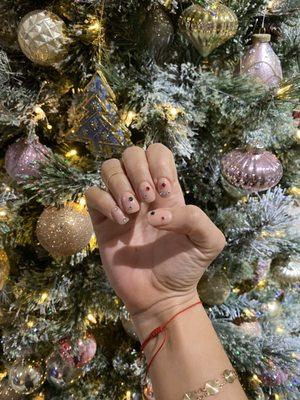 Holiday nails