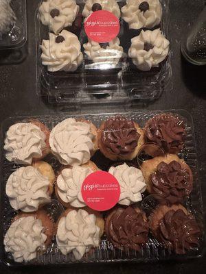 Beware smashed frosting, containers not tall enough. Our order was $75.