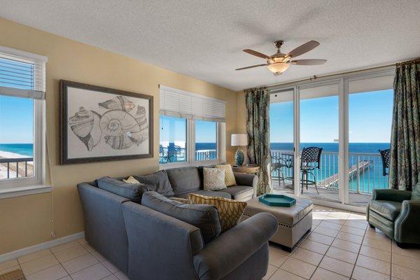 Fully furnished gulf front vacation rentals directly on Navarre Beach.