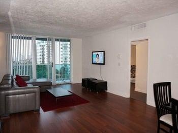 Ocean Drive Apartments - Miami, FL