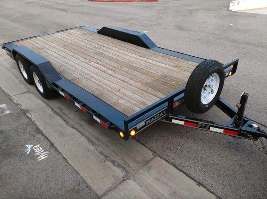 Rental 16' x 102" flatbed 7000# GVWR. It excellent shape/ perfect for vehicle hauling as well as extra room for those larger hauls/ toy haul