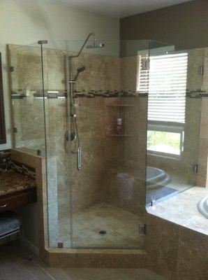 Frameless Shower