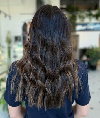 Dimensional brunette by Lauren