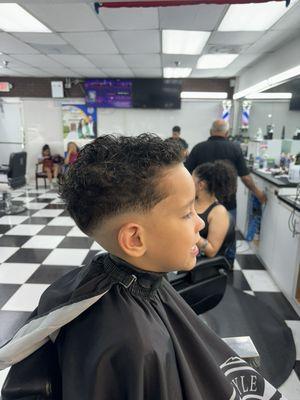 Kid's haircut