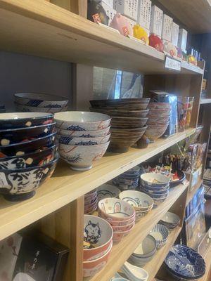 Japanese pottery, etc