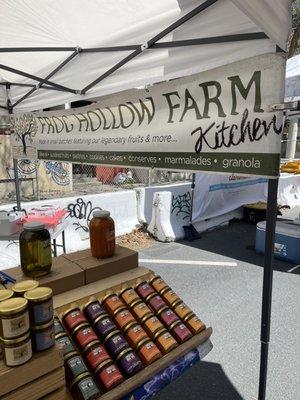 Frog Hollow Farm - Farmers Markets