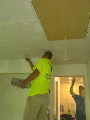 Mudding a ceiling after installing drywall