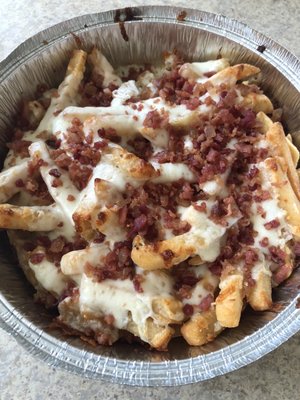 Bacon cheese fries