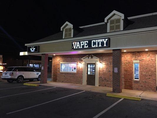 Storefront photo of Vape City in Conway, Arkansas.