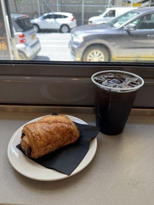 Chocolate croissant + La Colombe cold brew