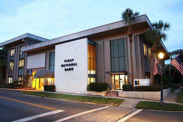 The First National Bank of Mount Dora