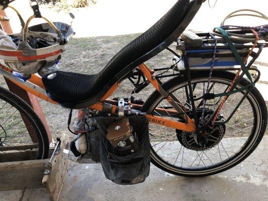 Excellent view of repaired portside pannier on my eBikeKit-assisted CruzBike.