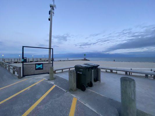 Bass River Beach & Boat Launch - Smuggler's Beach