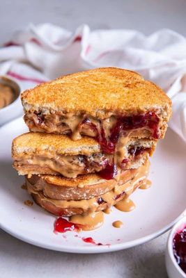 photo of Pb And J.