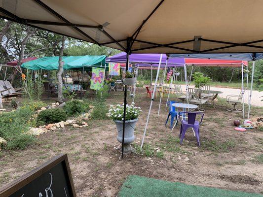 Picnic style dinning area.