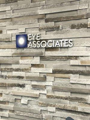 Eye Associates