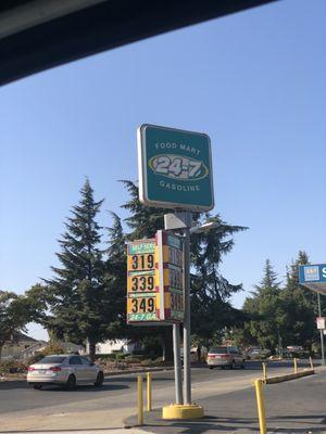 24-7 Gas and Food