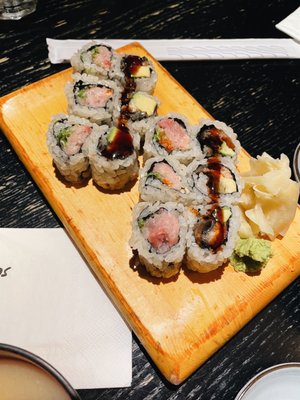 Spicy Yellowtail Roll #81, Eel Avocado Roll #92