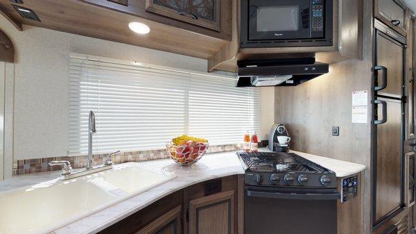 Kitchen with Convection Microwave, cooktop with oven and refridgerator