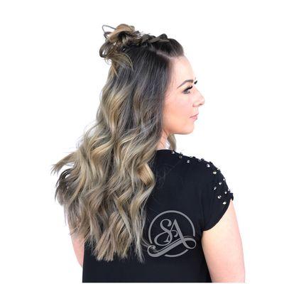 Top knot balayage