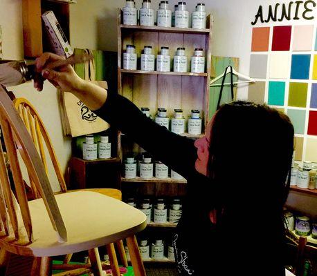 Owner,Jena Romanini , demonstrating a Decorative painting technique during an Annie Sloan®Chalkpaint workshop.