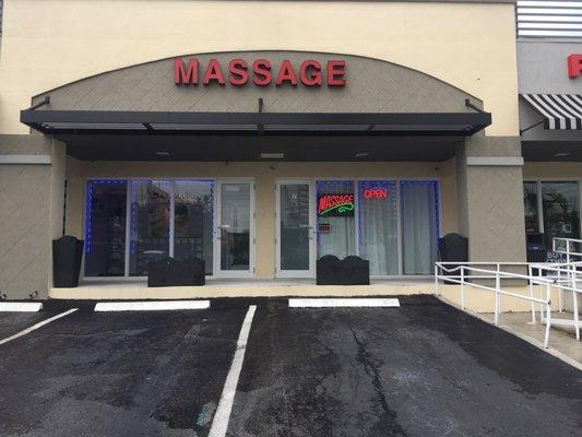 New Island Massage and Spa