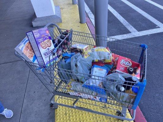 Walmart refuses to help you checkout even when your basket is nearly overflowing!