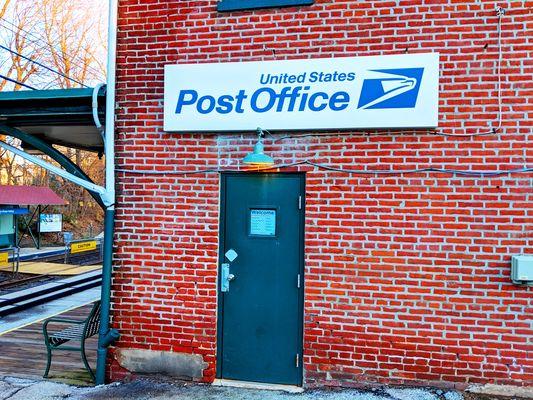 Post Office Moylan-Rose Valley Train Station -- storefront