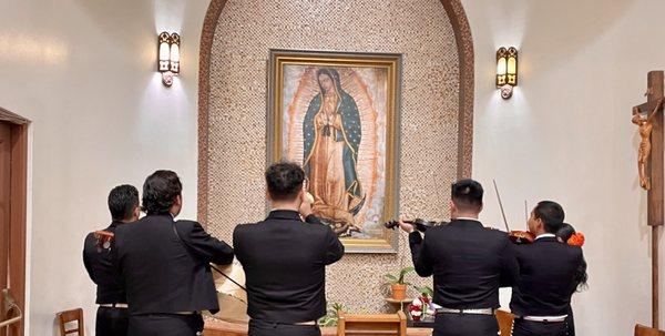 Mariachi Guadalajara available for Catholic mass services for weddings, quinceañeras, funerals, and saints' feast days.