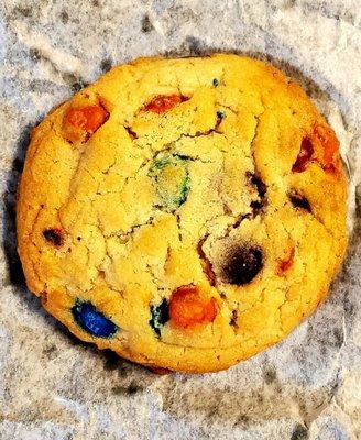 M&M cookie