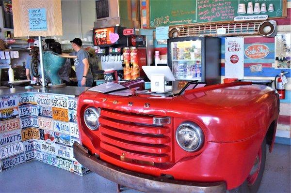 Such cute decor! Tons of vintage fun to check out while you get your grub on...