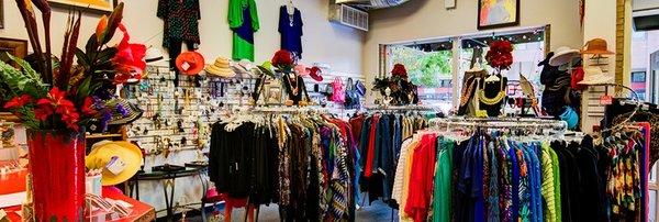 sassy fashions, jewelry, wigs, make-up, hats for all ages!