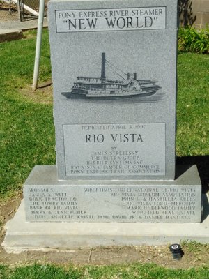 Rio Vista Boat