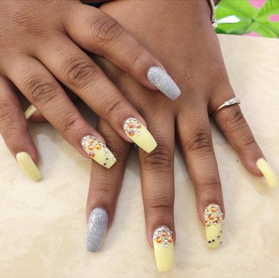 We are proud to bring guests the most beautiful nails